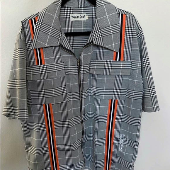 SOLD!!! Quarterfinal Plaid Reflective Zip Up Top - Picture 4 of 4